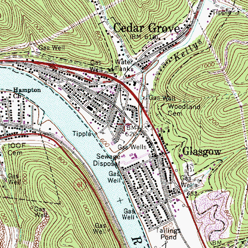 Topographic Map of Cedar Grove Middle School, WV