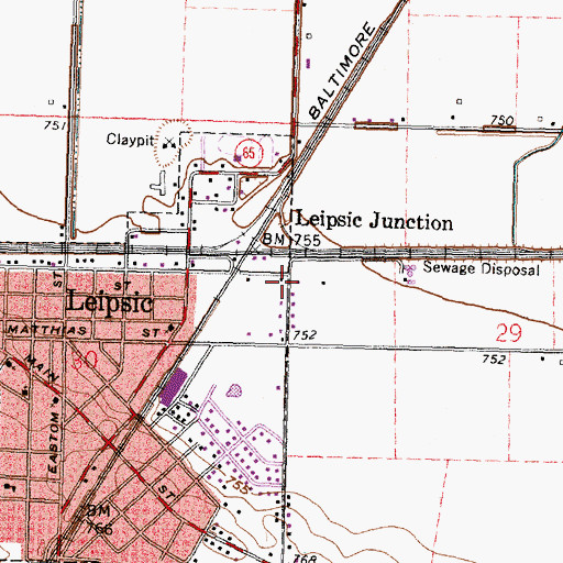 Topographic Map of Orchard Lane Trailer Court, OH