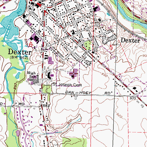 Topographic Map of Wylie Elementary School, MI