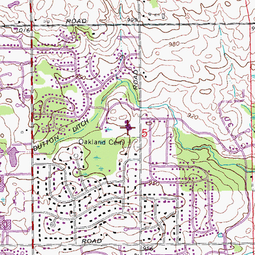 Topographic Map of Brewster Elementary School, MI