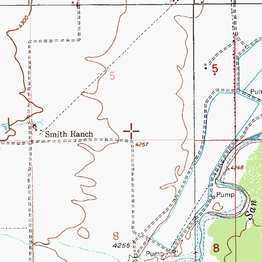 Topographic Map of Evelyn Field, AZ