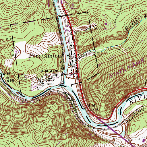 Topographic Map of Port Clinton Fire Company Station 77, PA