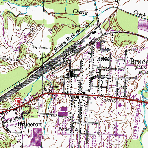 Topographic Map of Bruceton Volunteer Fire Department, TN