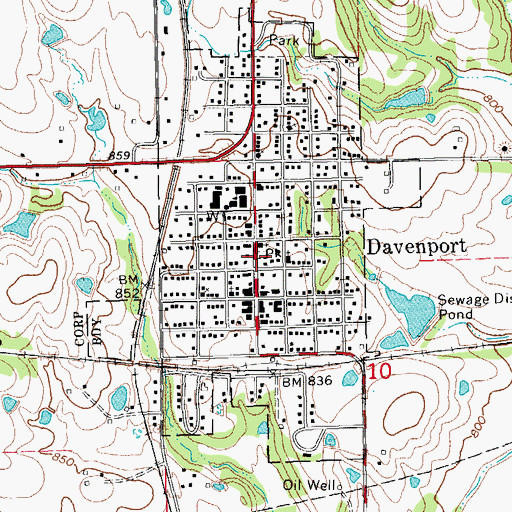 Topographic Map of Davenport Volunteer Fire Department, OK
