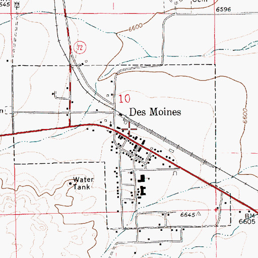 Topographic Map of Des Moines - Folsom Emergency Medical Services, NM