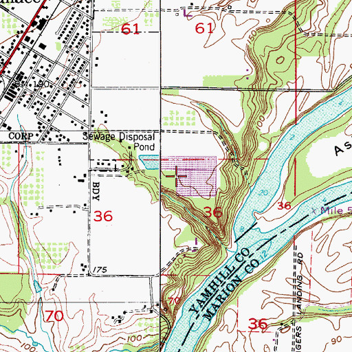 Topographic Map of Dundee Sewage Treatment Lagoons, OR