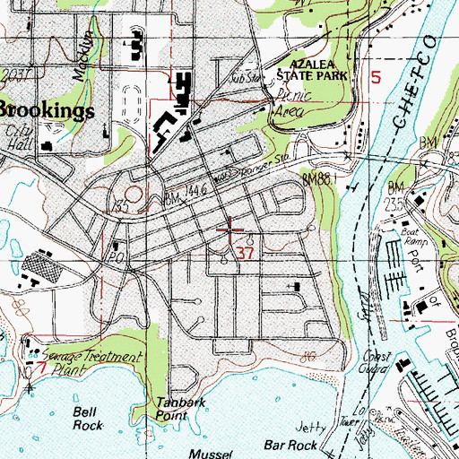 Topographic Map of Chetco Community Public Library, OR