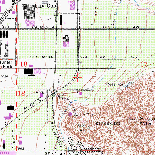 Topographic Map of American Medical Response Riverside, CA