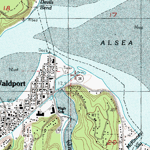 Topographic Map of McKinley's Marina, OR