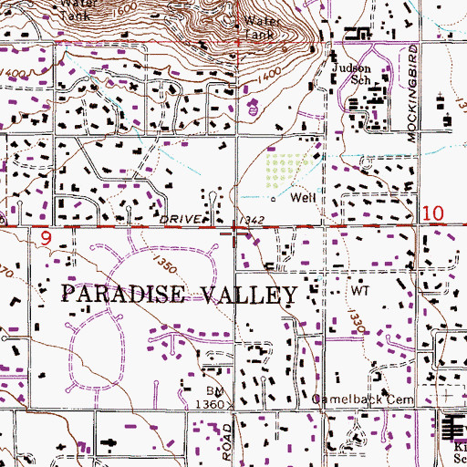 Topographic Map of Paradise Valley Town Hall, AZ