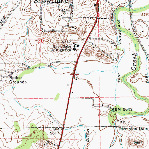 Topographic Map of Northland Pioneer College Silver Creek Campus Performing Arts Center, AZ