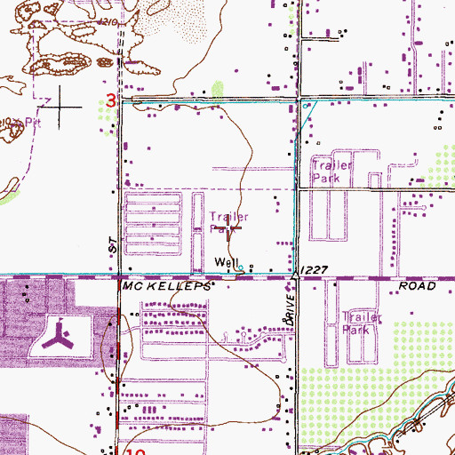 Topographic Map of M and M Mobile Village, AZ