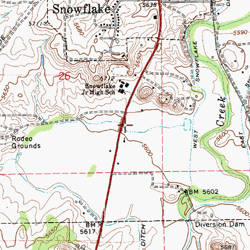 Topographic Map of Northland Pioneer College Silver Creek Campus Student Center, AZ