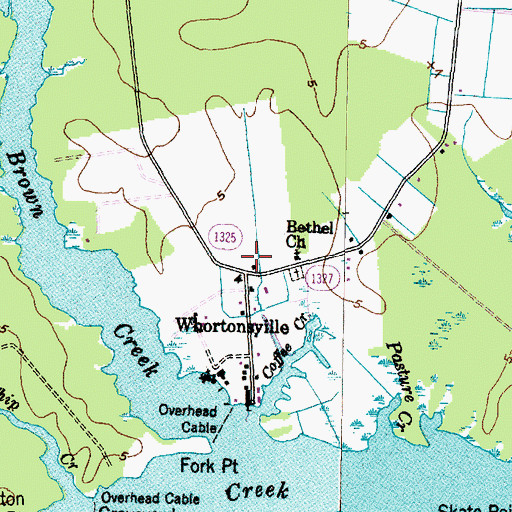 Topographic Map of Benton Farm Airport, NC