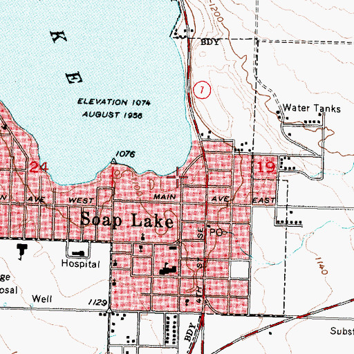 Topographic Map of Smokiam Campground, WA