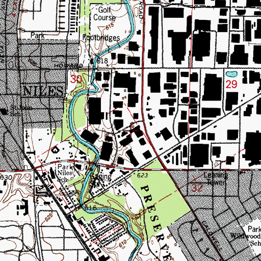 Topographic Map of Niles Fire Department - Station 3, IL