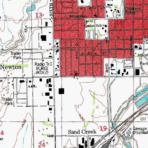 Topographic Map of Columbus Avenue Church of Christ, KS