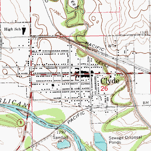 Topographic Map of Clyde City Hall, KS