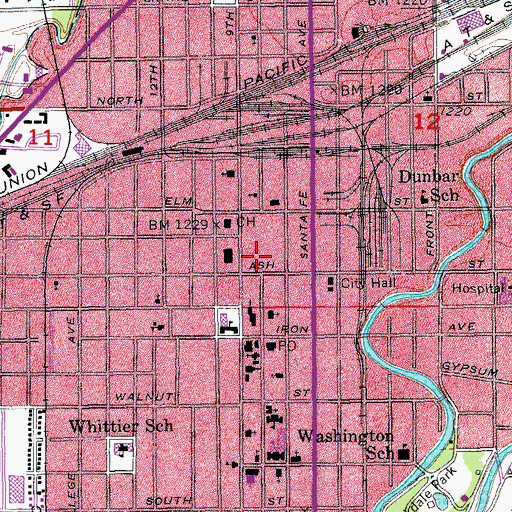 Topographic Map of Salina City Hall, KS