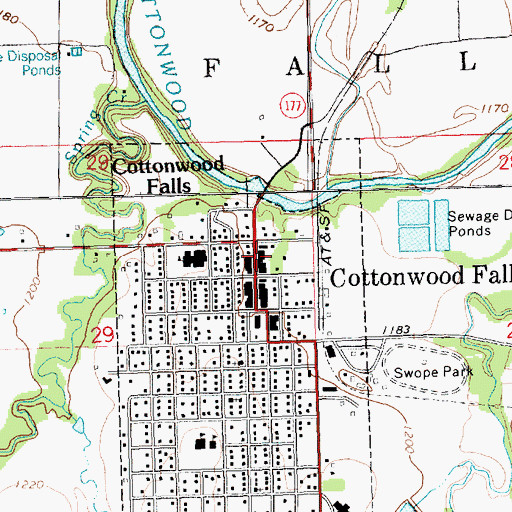 Topographic Map of Cottonwood Falls Municipal Building, KS