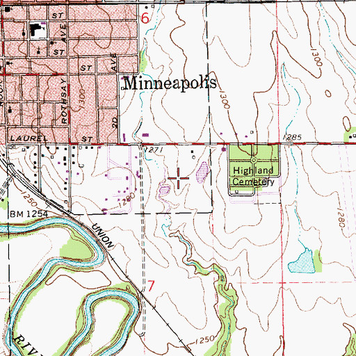 Topographic Map of Minneapolis Golf Course, KS