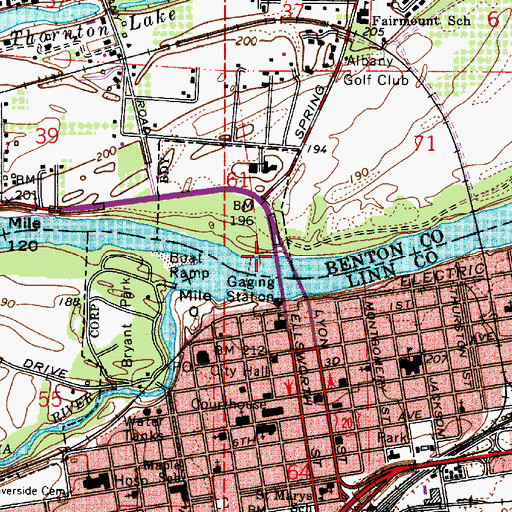 Topographic Map of Takena Landing City Boat Ramp, OR