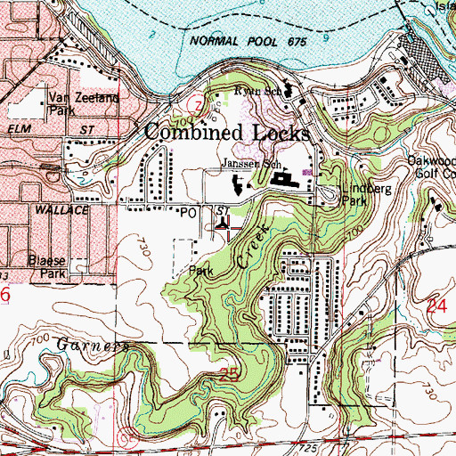 Topographic Map of Combined Locks Volunteer Fire Department, WI
