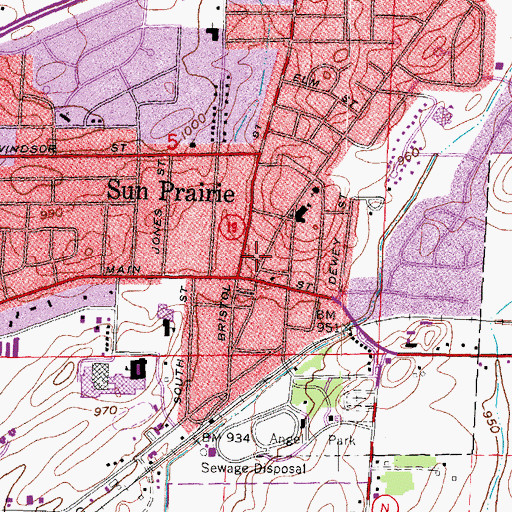 Topographic Map of Sun Prairie Emergency Medical Services Station 1, WI