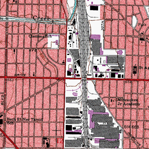Topographic Map of Paratech Ambulance Service Milwaukee Division Station 6, WI