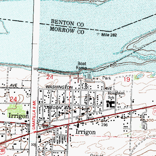 Topographic Map of Irrigon Marina Boat Ramp, OR