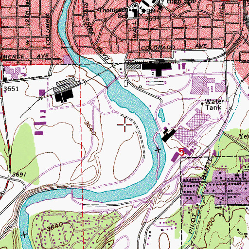 Topographic Map of Les Schwab Amphitheater, OR