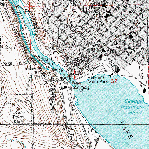 Topographic Map of Veterans Memorial Park Outdoor Stage, OR