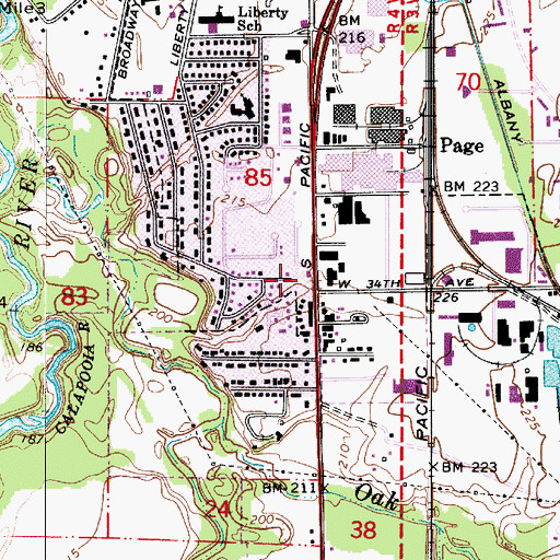 Topographic Map of American Red Cross Mid - Valley District Office, OR