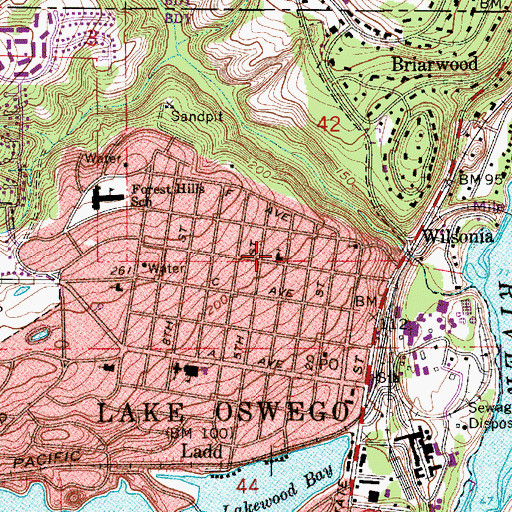 Topographic Map of Lake Oswego Public Library, OR