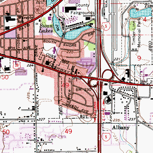 Topographic Map of Linn Shuttle Park and Ride, OR