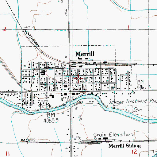 Topographic Map of Merrill City Hall, OR
