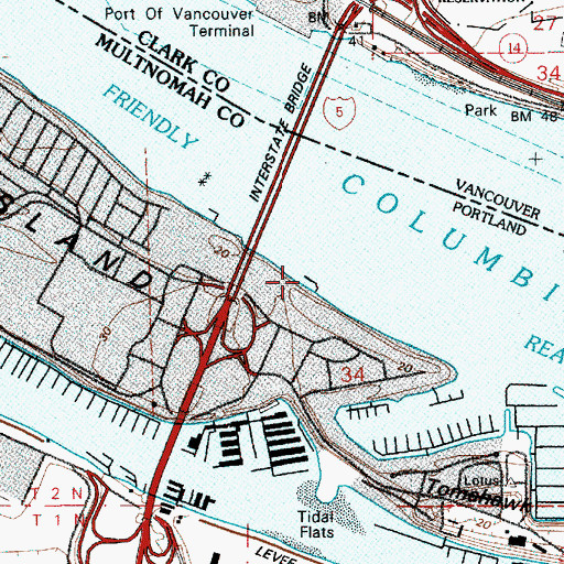 Topographic Map of Red Lion Jantzen Beach Dock, OR