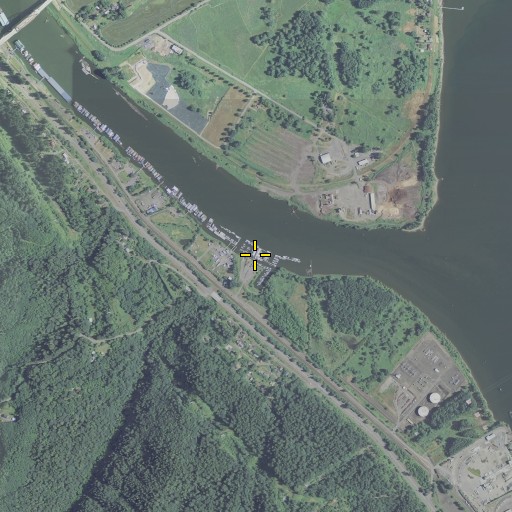 Aerial/Satellite Image of Freds Marina, OR