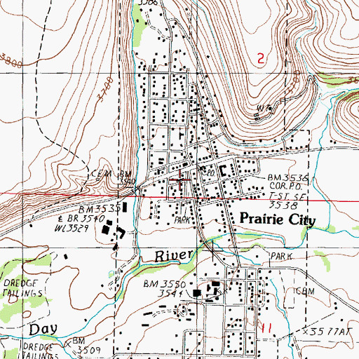 Topographic Map of Prairie City Town Hall, OR