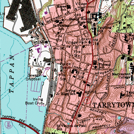 Topographic Map of Franklin Towers, NY