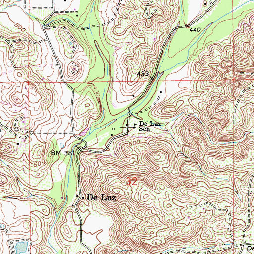 Topographic Map of De Luz Elementary School, CA