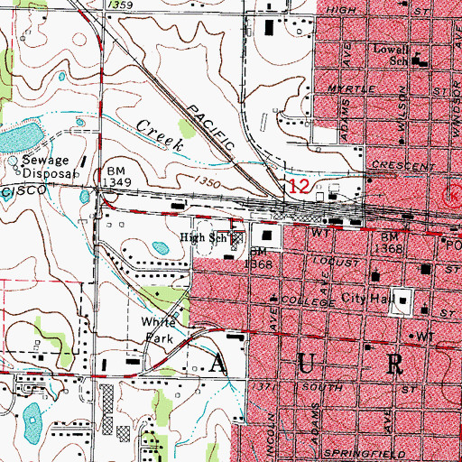 Topographic Map of Aurora Junior High School, MO