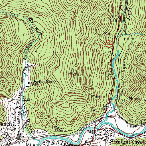 Topographic Map of Dorton Hill, KY
