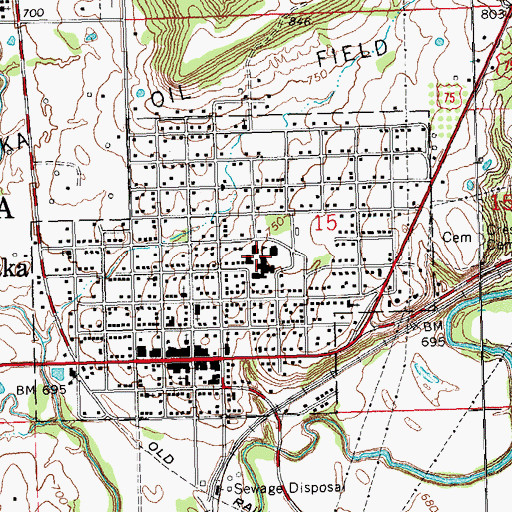 Topographic Map of Weleetka Junior High School, OK