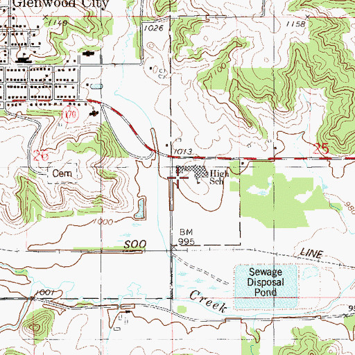 Topographic Map of Glenwood City Elementary School, WI