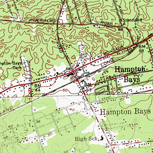 Topographic Map of Hampton Bays Post Office, NY