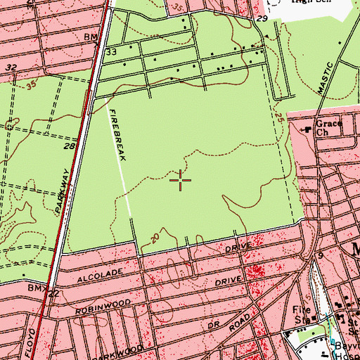 Topographic Map of The Links at Shirley, NY