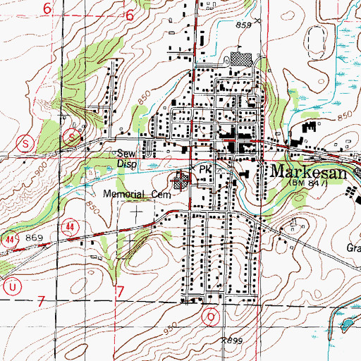 Topographic Map of Markesan Elementary School, WI