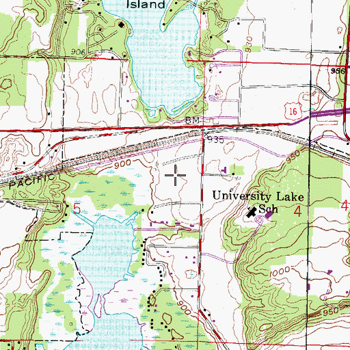 Topographic Map of Lake Country School, WI