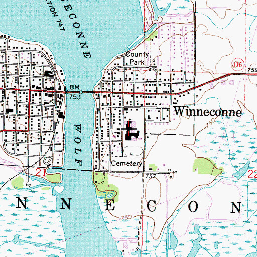 Topographic Map of Winneconne Elementary School, WI